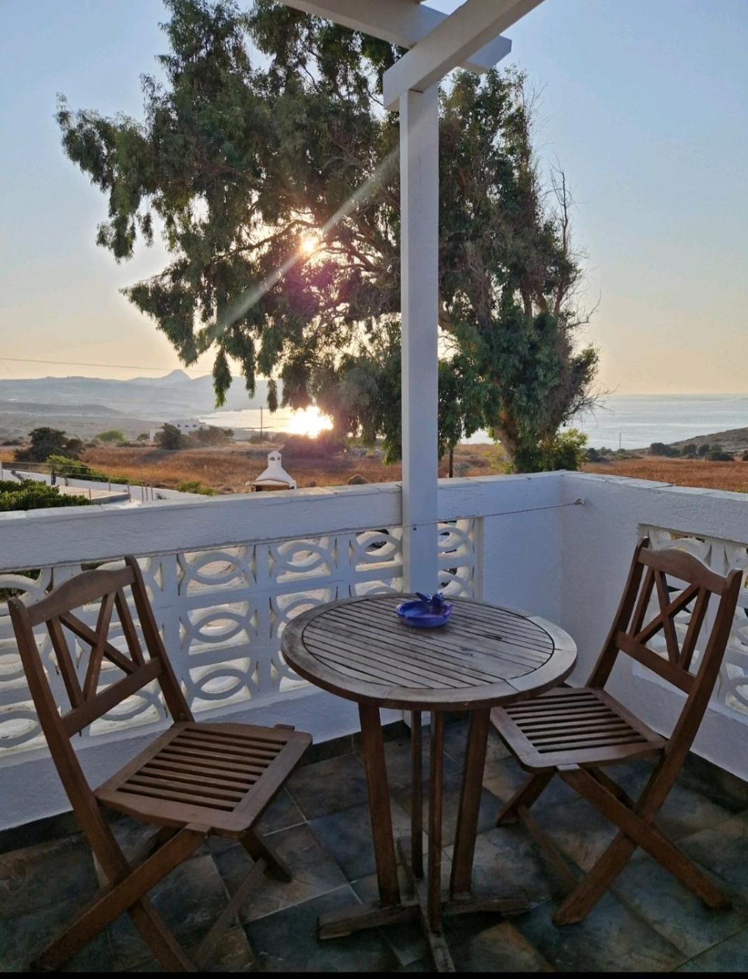 Kanelis Studios & Suites Mytakas Exterior foto